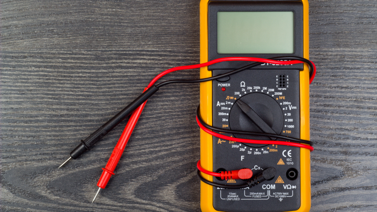 Advanced Multimeter Functions: Capacitance, Frequency, Duty Cycle